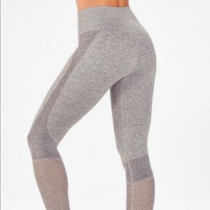 FABLETICS High-Waisted Seamless Mesh Legging